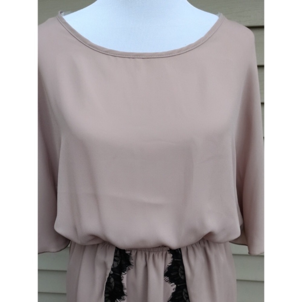 Blush Mini Dress 👗 - Picture 3 of 6